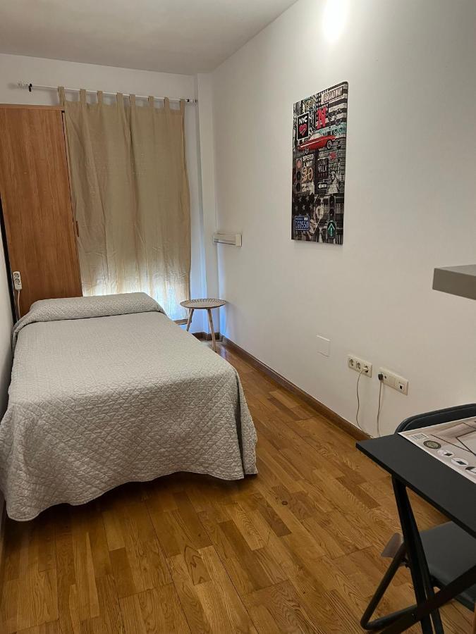 Habitaciones Privadas En Apartamento Compartido Альхесірас Екстер'єр фото